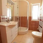 Ana Apartment