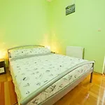 Apartment Ana *