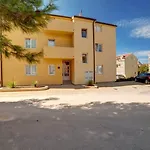 Ana